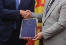 Уставни измени за петка, ново вето гратис!