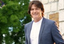 „Таму“ во Сплит, на брегот на Јадранското Море – Здравко Чолиќ има нова песна и нов видеоспот