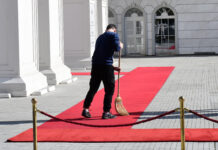 ИЗБОРОТ НА БЕКИМ САЛИ И НА МУХАМЕД ХОЏА ДО КРАЈОТ НА ГОДИНАВА: Владината реконструкција ќе чека пролет, министрите на поправен!