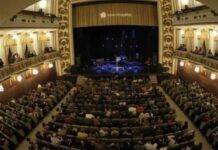 Дурловски со успешно деби на сцената на „Театро Колон“ во Ла Коруња