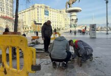 Скршените плочки на Градскиот плоштад се заменуваат со нови, а се ставаат во функција и заборавените фонтани