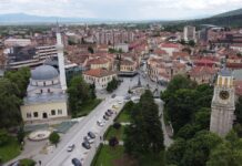 Туристите и граѓаните и во недела и на празник ќе може да купуваат на Широк сокак