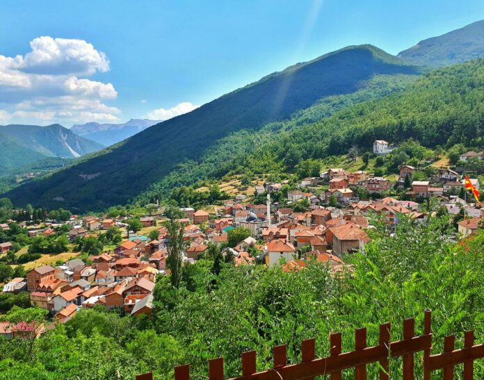 2-mavrovo rostuse 2 OVAA GLAVNA