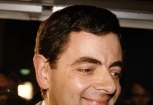 Британскиот актер Роуан Аткинсон откри фасцинантна приказна за тоа како неговиот најпознат лик го добил своето име