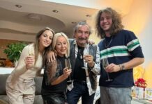 Бебек наполни 80 години, сопругата објави семејна фотографија и љубовна порака: Каков крал си, мое сè, секогаш и засекогаш