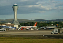 Инцидент на аеродромот во Единбург: Авион на „Рајанер“ удри во цистерна за гориво – патниците веднаш беа евакуирани