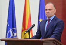 Филипче: Сиљановска ја поддржа најкорумпираната власт, која ја носи Македонија во изолација