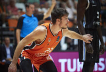 Македонски репрезентативец доби шут-карта од Валенсија