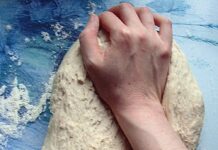 За помеки, повкусни печива кои ќе останат свежи со денови – додадете само една заборавена состојка во тестото