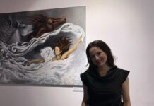 Лора Јовановска ги преточува чистите емоции во боја и во форма