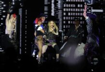 Мадона доби доживотна забрана за скандалозно однесување