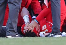 Се распаѓа најдоминантниот тим во Америка, тешка повреда за најголемата ѕвезда (ВИДЕО)