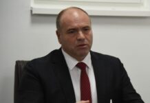 Димитриевски: СДСМ оди надолу, нема простор за отворање мигрантски кампови во Македонија