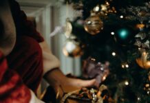 Француска студија покажа: Децата кои веруваат во Дедо Мраз не се нужно морално подобри или попослушни