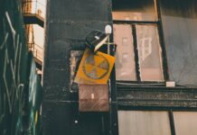 Во напад со дрон оштетена обвивката на Чернобил која штити од зрачење