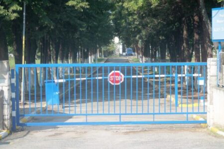 Пресуда за случајот „Затвор Скопје“: Поранешниот директор на затворот во Шуто Оризари Филип Андов е осуден на осум месеци затвор