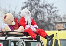 Суперхероите им подарија насмевки на децата на Клиниката за детски болести/ФОТОГАЛЕРИЈА