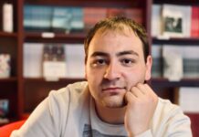 Треба да го направиме светот подобар, со стихови или на друг начин – сеедно