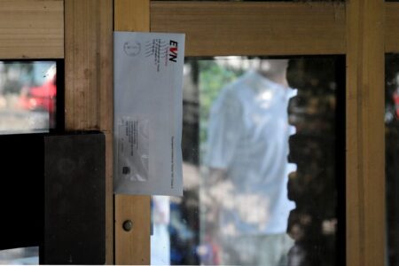 Од 1 јануари пониски трошоци за струја, се намалува надоместокот за дистрибуција