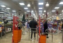 Облека од лани, трпеза на рати – скапотијата ја изеде празничната атмосфера