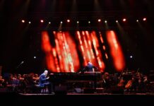 Маестро Симон Трпчевски прослави 25 години плодна кариера со топла, заводлива и неодолива новогодишна латино-музичка идила/ФОТОГАЛЕРИЈА