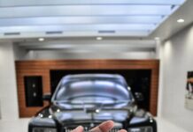 Нов закон: Далечинско управување со автомобили во Германија сега е дозволено под строги услови