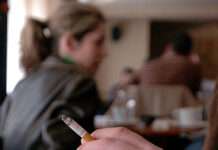 Македонија со најстрог закон за пушењето: крај на чадот на јавните места