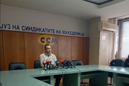 Трендафилов: Не се плашете од откази, не должите ништо, вас ви должат достоинствен живот