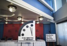 Речиси „полноќ“: Уште колку време ни останува на часовникот за судниот ден?