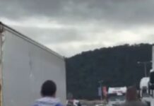 Црногорските превозници се повлекоа од протестот