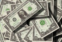 Американскиот буџет во минус од 145 милијарди долари