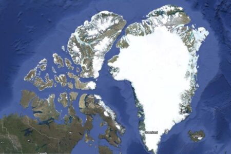 Американската глад за Гренланд го распаѓа НАТО: Доналд Трамп би можел да го добие островот, а да го изгуби континентот