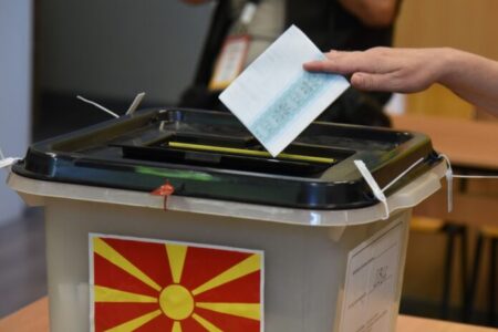 Пред утрешното гласање на повторените избори за градоначалник во неколку општини: Денеска болните и изнемоштените го остваруваат својот глас