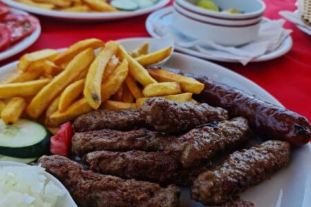 Кафеанската инфлација расте, ручекот во Македонија не е веќе најевтин