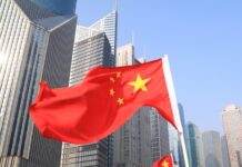 Кина шокирана од нападите на САД, го осудува апсењето на Мадуро