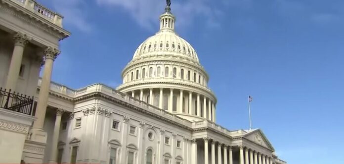 kongres-sad-877x420-1-696x333 (1)