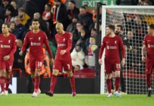 Приоритет е нов централен дефанзивец