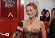 Сите гледаа во нејзиниот врат: Марго Роби на премиерата на „Оркански височини“ со легендарниот ѓердан на Елизабет Тејлор/ФОТО