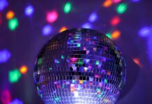 „Дисковечер“ со безвременска популарна музика за Василица во МОБ