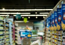 За неуставен е прогласен Законот што важеше 5 години: Се укинува неработната недела во Црна Гора