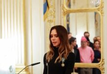 Првпат по драмата со синот Бруклин, Дејвид Бекам јавно ѝ се обрати на Викторија: Никој не го заслужува тоа повеќе од тебе/ФОТО