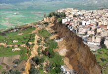 Ситуацијата на Сицилија се влошува: Градот тоне, од тлото се слушаат звуци/ВИДЕО