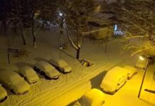 Незапамтено невреме во Хрватска, хаос во Загреб поради снегот: Затворен е автопатот, замрзнаа трамвајските шини/ВИДЕО