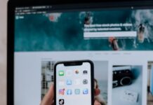 Трамп го презеде TikTok во САД и веќе владее цензура!