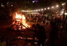 Традицијата посилна од предупредувањата, а чистиот воздух и здравјето… на последно место: Бадникови огнови во скопските населби/ФОТО