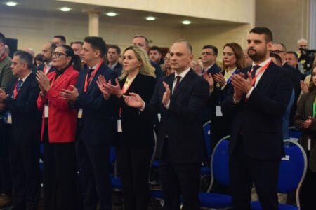 Анализа по отчетниот конгрес на СДСМ: „Армија на вредности“ или партија во распад?