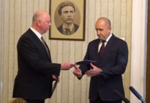 Жељазков го врати првиот мандат, Бугарија оди кон предвремени избори