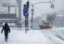 Ледената апокалипса во САД продолжува да коси: Најмалку 20 лица загинаа, меѓу кои и 16-годишна девојка