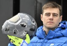 Дисквалификуваниот олимпиец кој носеше забранета кацига доби награда како да освоил злато