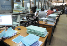 Падна договор – 11.000 административци со повисоки плати, граѓаните сонуваат подобри услуги